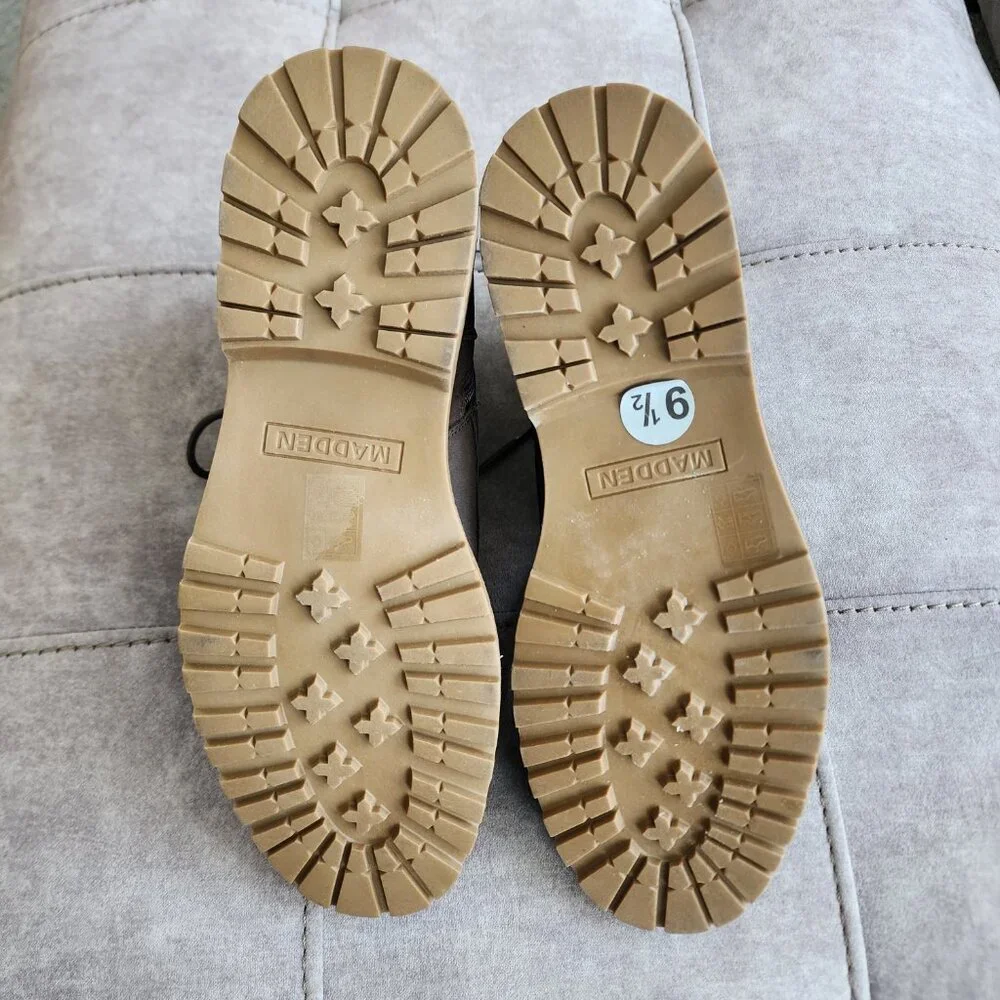 NEW Men's Madden Brycee Lug Sole Boot Size 9.5